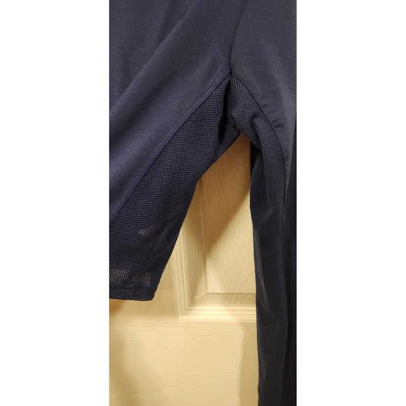 San Soleil Small Navy Crop Athletic Shirt, Yoga, Pilates, Vented, EUC - Picture 3 of 10
